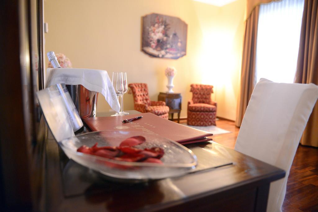 Hotel La Corte Матера Екстер'єр фото